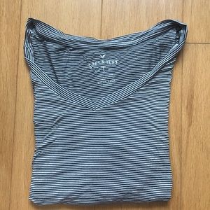 Short sleeve American eagle top